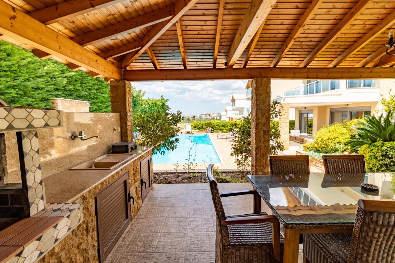 Nefeli & Dina Villas By Diomedes Group Nea Moudania Exterior photo